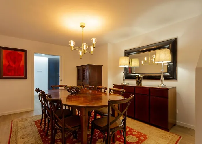 Stupendo-three Rooms-suite With Terrace -center -air Conditioning Appartamento Lisbona