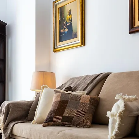 Stupendo-three Rooms-suite With Terrace -center -air Conditioning-free Park Apartment Lisbon