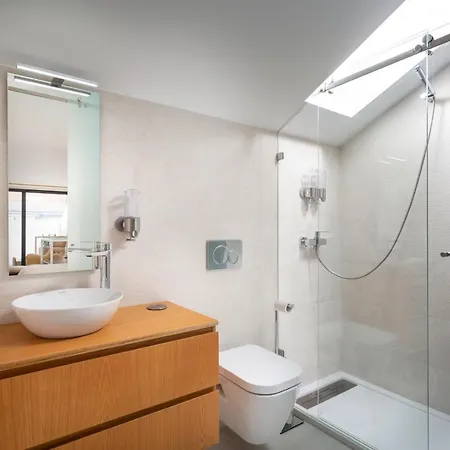 Stupendo-three Rooms-suite With Terrace -center -air Conditioning-free Park *