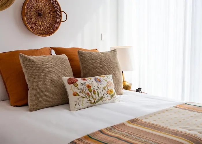 Stupendo-three Rooms-suite With Terrace -center -air Conditioning Apartment *