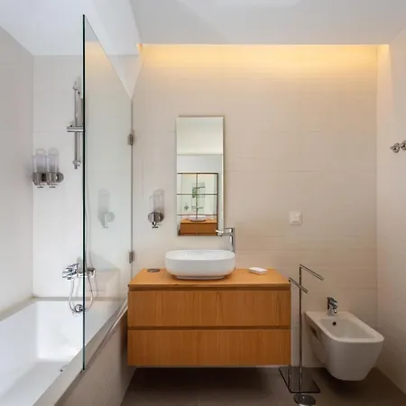 דירה Stupendo-three Rooms-suite With Terrace -center -air Conditioning ליסבון